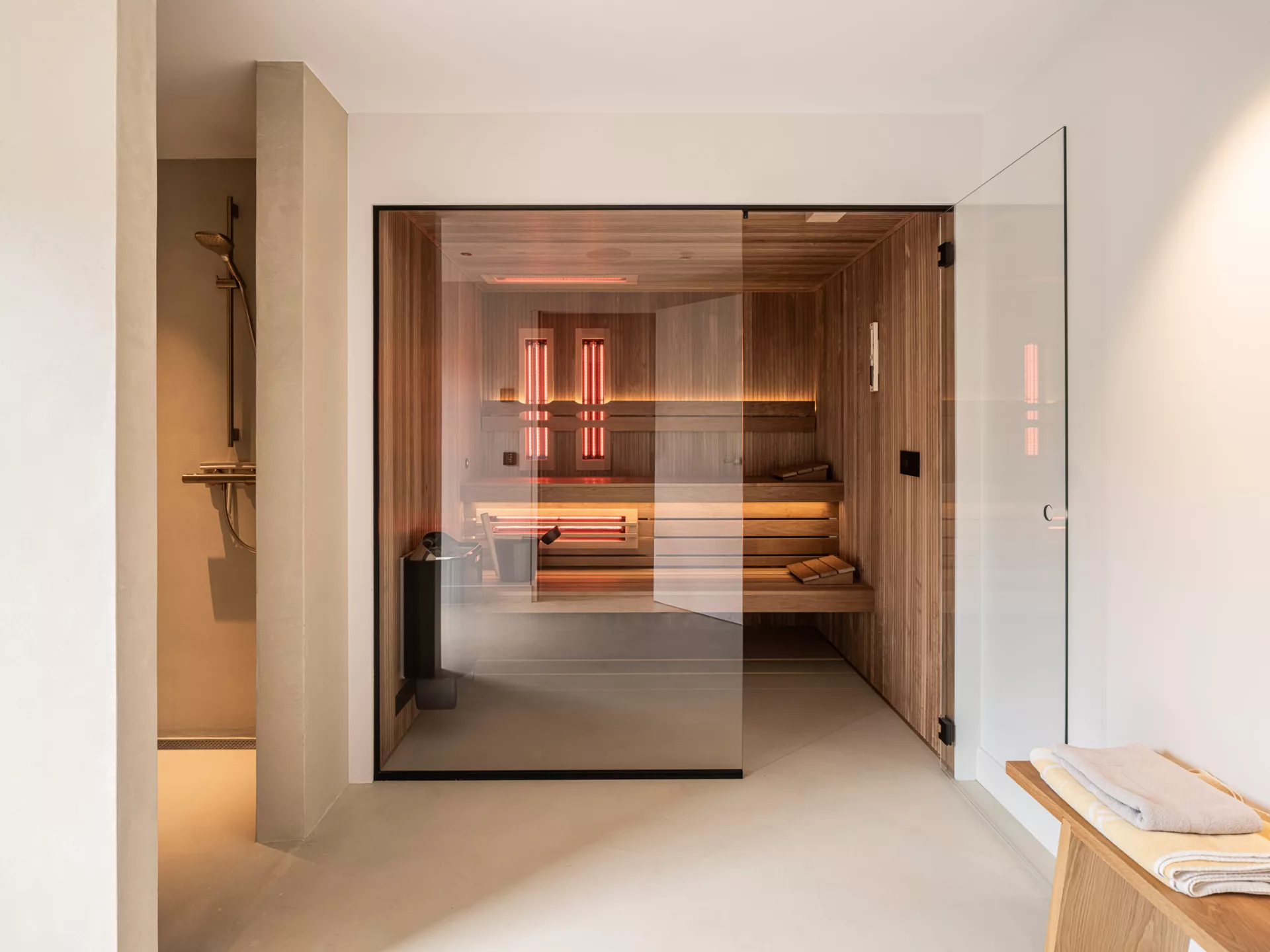 Kleine sauna binnen