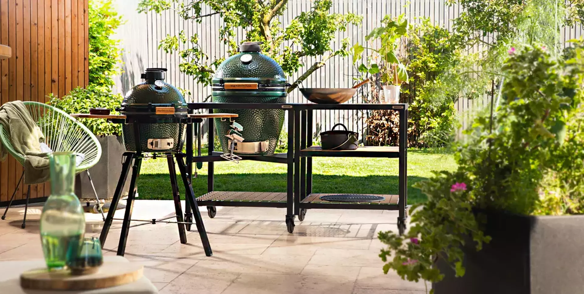 Green egg banner