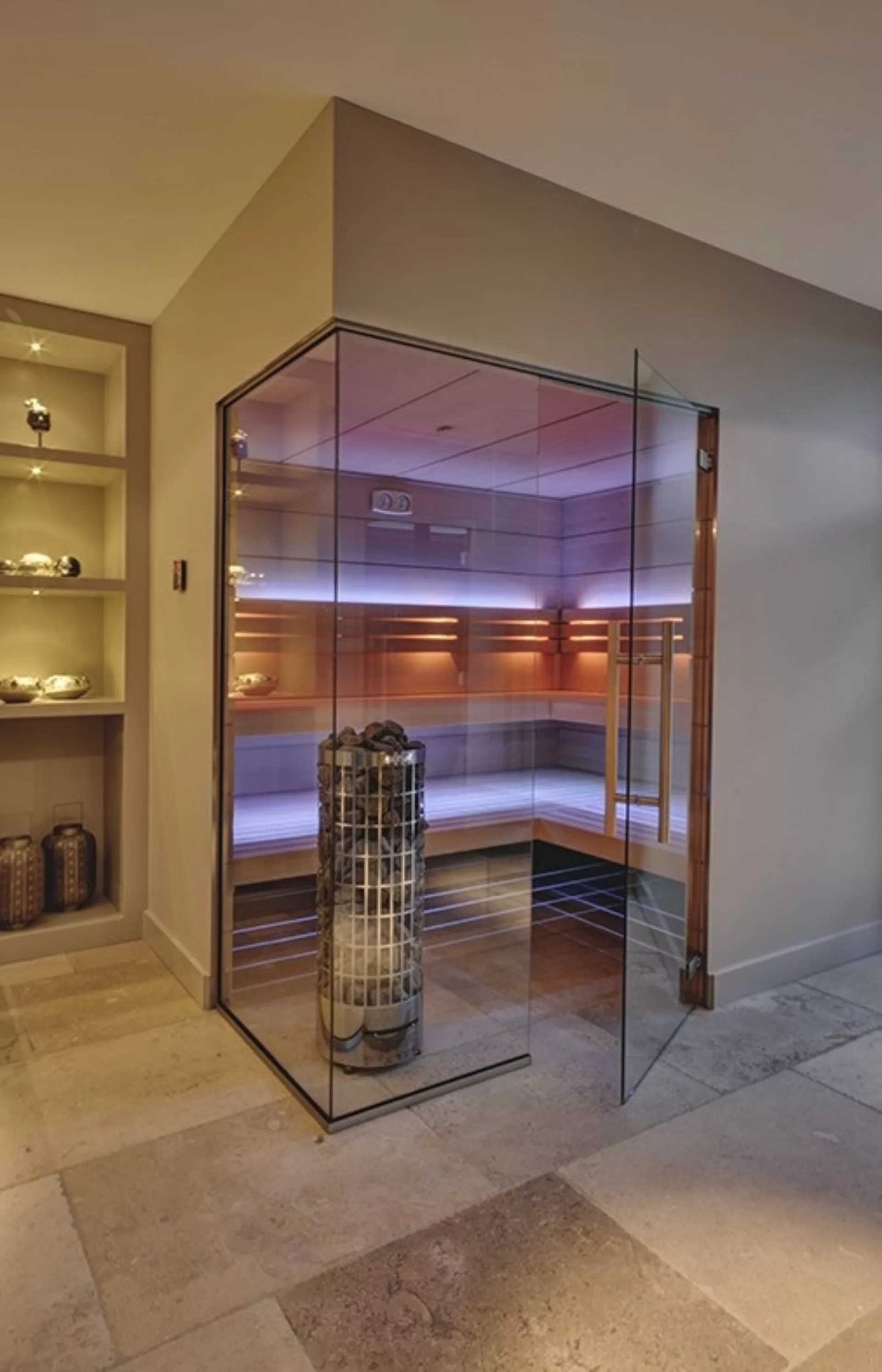 Kleine finse sauna binnen