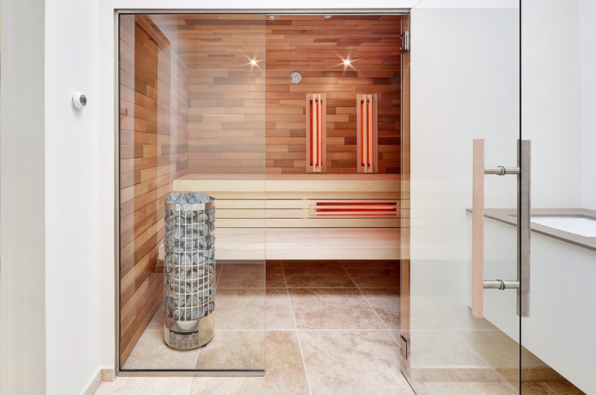 Sauna met infrarood lampen