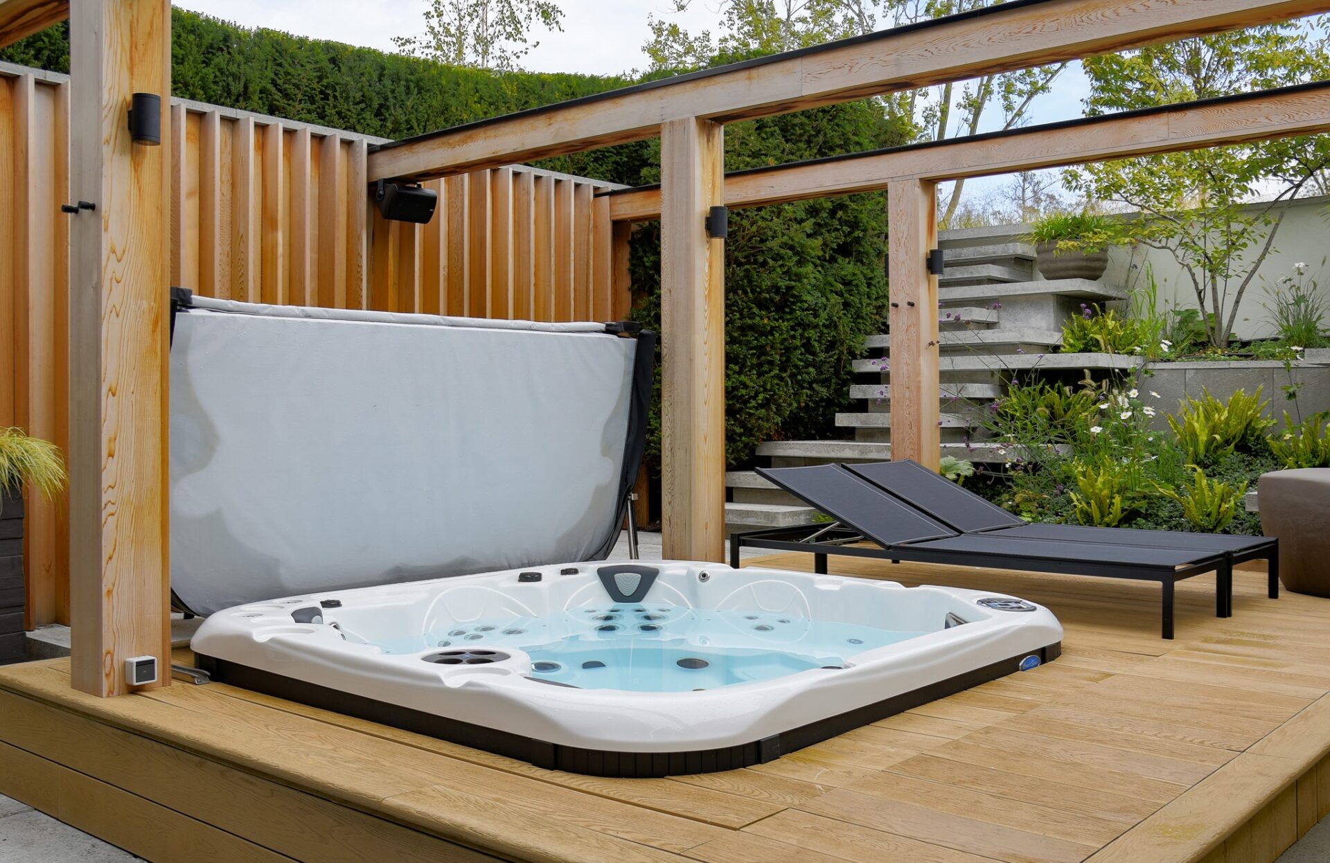 jacuzzi tuin